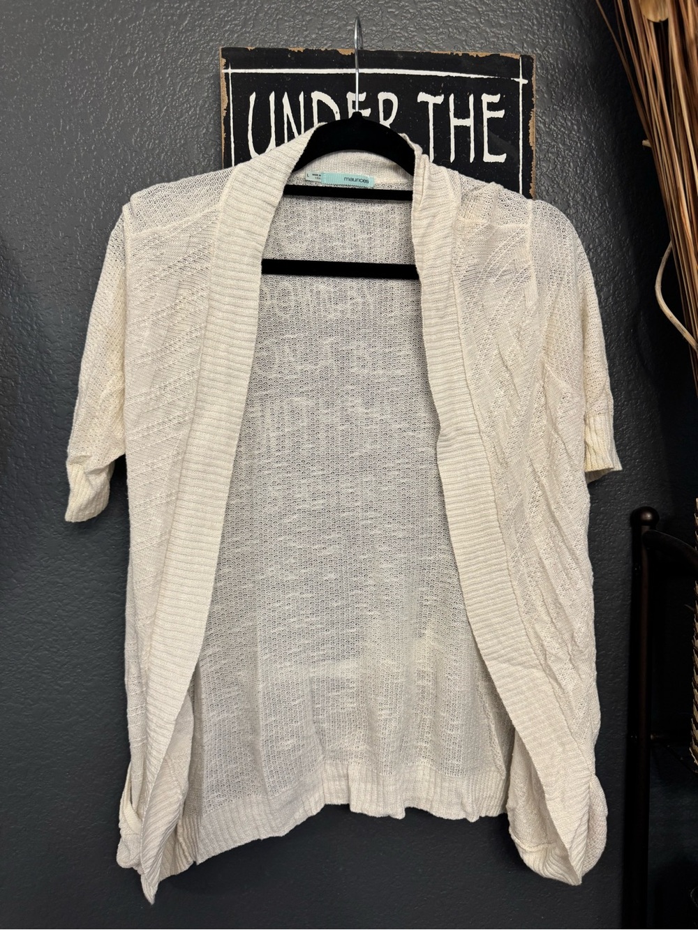 Maurices Cream Open-Front Short-Sleeve Cardigan Sweater. Large